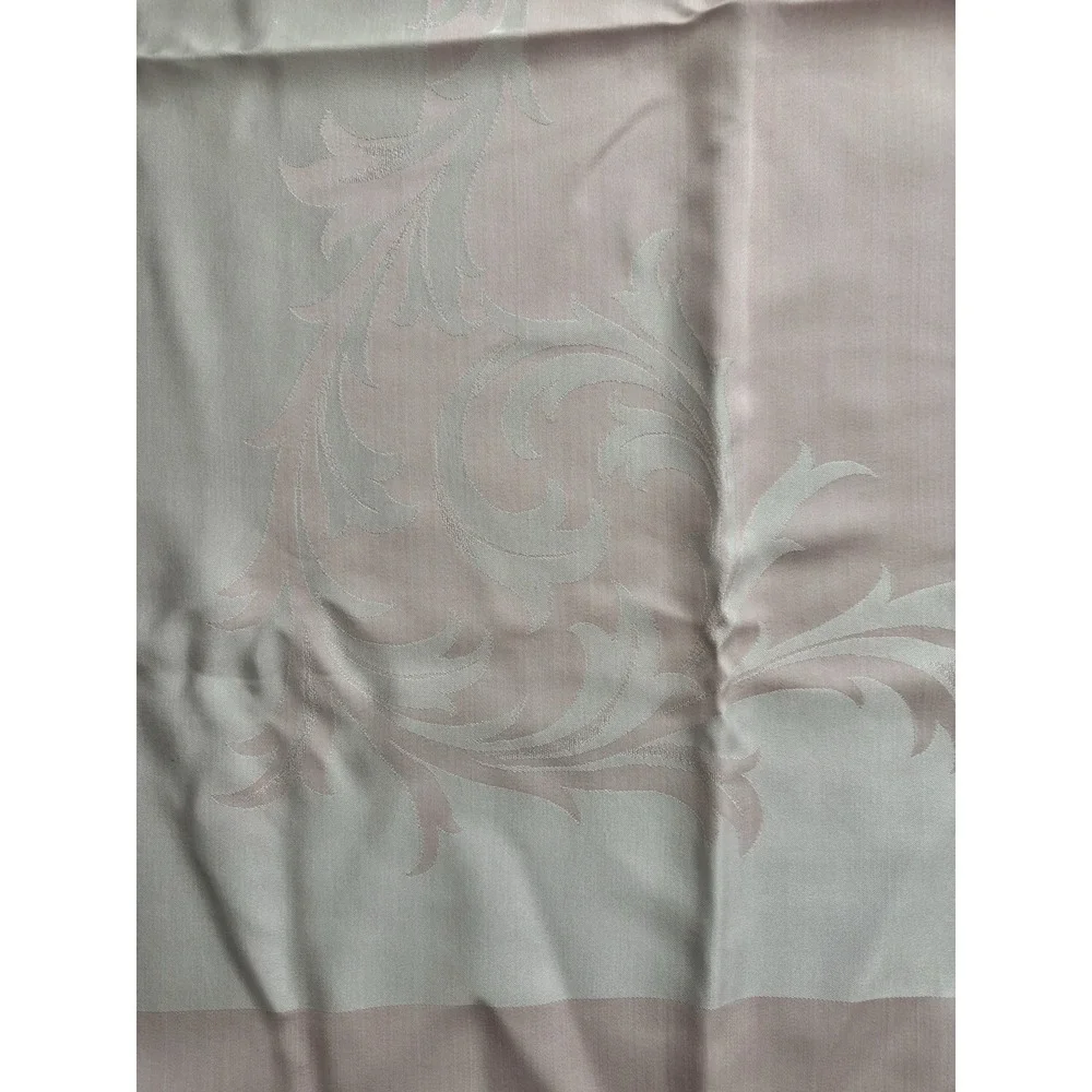 Damask Tablecloth With Baroque & Floral‎ Pattern Pink & White Cotton 58